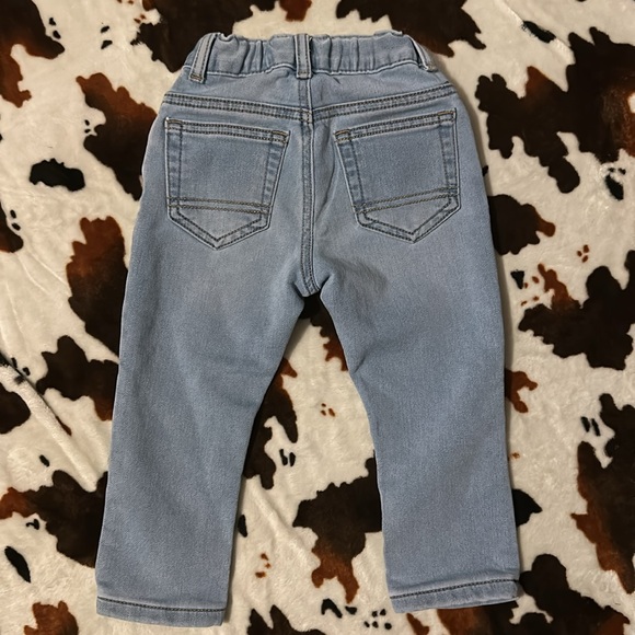 Size 2T girl jeans - Picture 4 of 4
